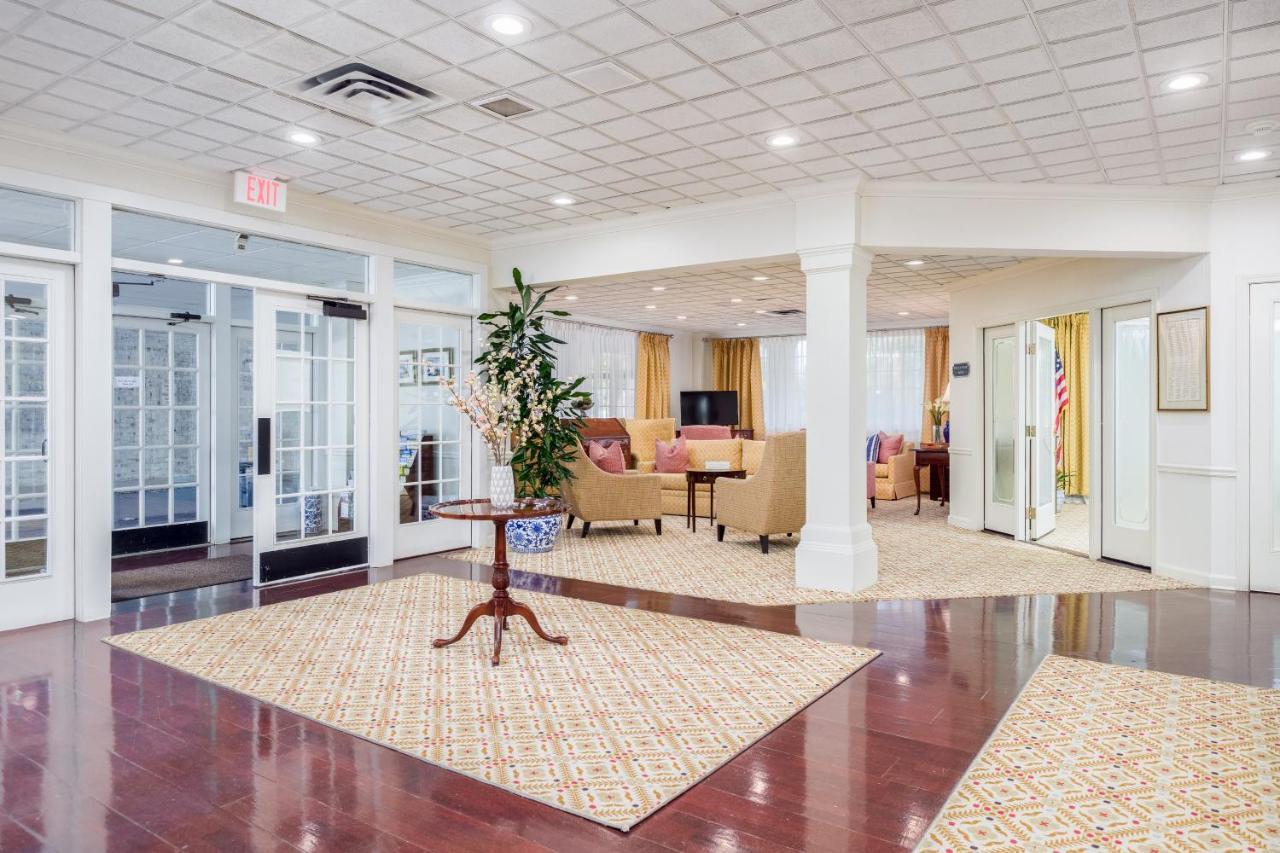 The Farmington Inn And Suites Εξωτερικό φωτογραφία